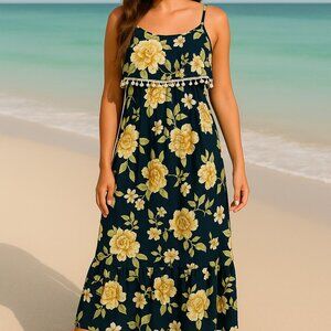 Cupshe Floral Maxi Dress NWT Size Small Ruffle‎ Hem